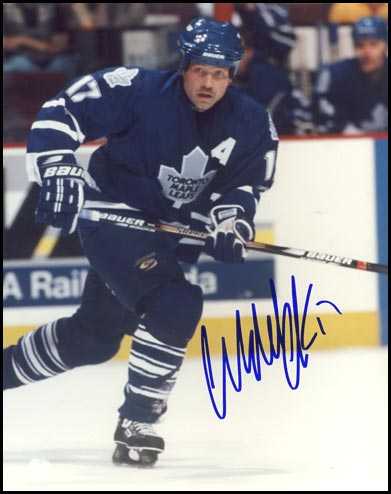 Wendel Clark Autographed Toronto Maple Leafs 8x10 Photo (After